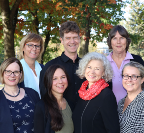 Helpdesk-Team – von links oben: Susanne Lutz, Jörg Hermann, Bettina Grittmann, Renate Hedderich, Sabine Böhmann, Annette Roth, Carmen Völker